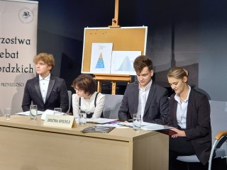 Zwycięstwo w I etapie VI Mistrzostw Debat Oksfordzkich