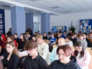 Spotkanie z Poezją i Prozą Niemiecką, Hiszpańską i Rosyjską „Czytamy w oryginale”