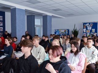 Spotkanie z Poezją i Prozą Niemiecką, Hiszpańską i Rosyjską „Czytamy w oryginale”