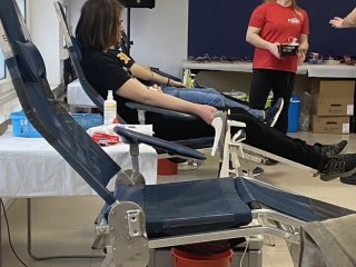 Walentynkowa Akcja w Budowlance  - Zakochaj się w honorowym krwiodawstwie