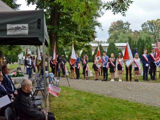 „Bo nie wszystkim pomógł los wrócić…”