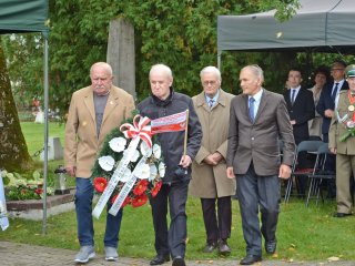 „Bo nie wszystkim pomógł los wrócić…”