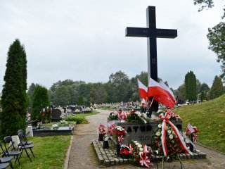 „Bo nie wszystkim pomógł los wrócić…”