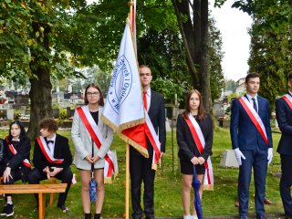 „Bo nie wszystkim pomógł los wrócić…”