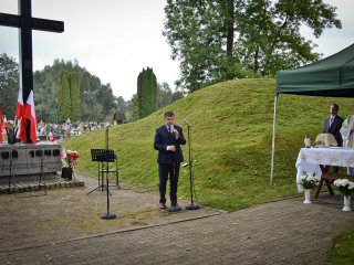 „Bo nie wszystkim pomógł los wrócić…”