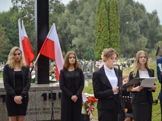 „Bo nie wszystkim pomógł los wrócić…”