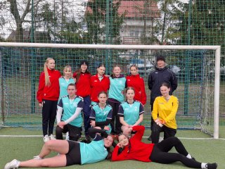 II miejsce w Powiatowej Licealiadzie w piłce nożnej dziewcząt!