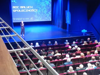 "Moc Małych Społeczności"