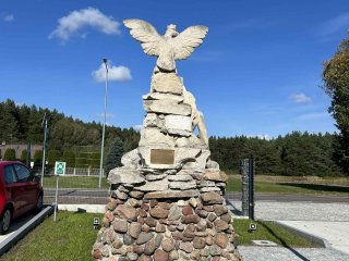 Zwiedzanie wystaw: Jedyna taka Dywizja. 27. Wołyńska Dywizja Armii Krajowej. Stefan Knapp „Zanim artysta”