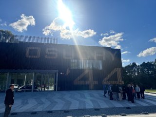 Zwiedzanie wystaw: Jedyna taka Dywizja. 27. Wołyńska Dywizja Armii Krajowej. Stefan Knapp „Zanim artysta”