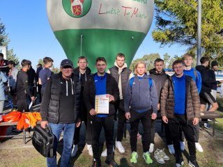 Złota sztafeta! Dziewczęta z ZSBiO najlepsze w województwie!!!