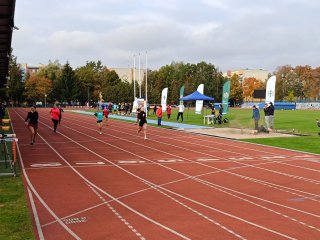 III miejsce chłopców i IV dziewcząt w lidze lekkoatletycznej