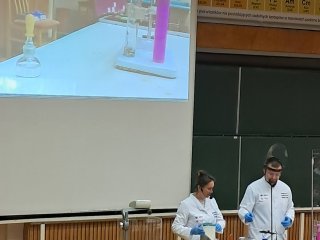 Wyjazd klasy Ic LO na pokazy i warsztaty chemiczne UMCS