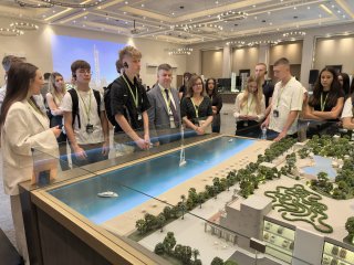 Uczniowie ZSBiO z wizytą u dewelopera Sobha Realty w Dubaju!