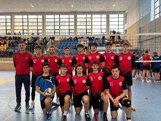 Reprezentacja  ZSBiO w Półfinale Wojewódzkiej Licealiady w piłce siatkowej chłopców