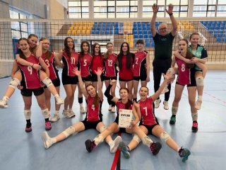 Siatkarki ZSBiO najlepsze w powiecie