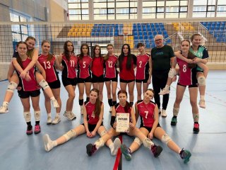 Siatkarki ZSBiO najlepsze w powiecie